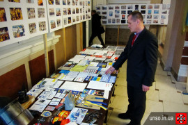 В Івано-Франківську провели виставку, присвячену Революції Гідності 2