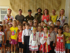 Вояки УНСО взяли участь у святі «Ми діти твої, Україно!» в Маріуполі
