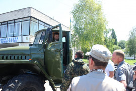 Мешканці Згурівщини подарували «Урал» бійцям батальйону УНСО
